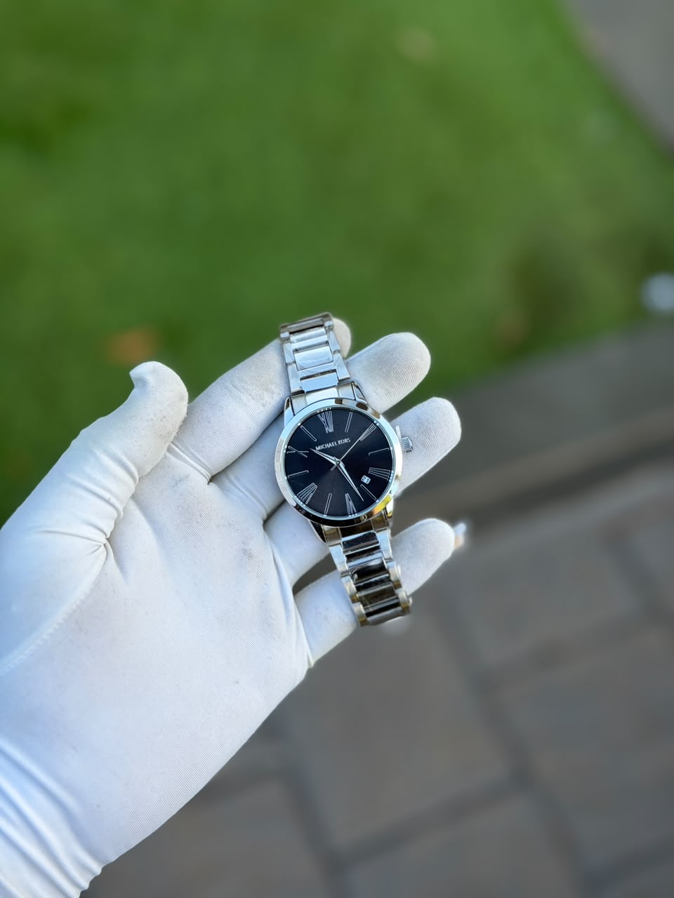 Silver/Black
