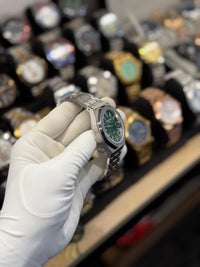 Men's Emerald Green Dial Watch – Silver Edition