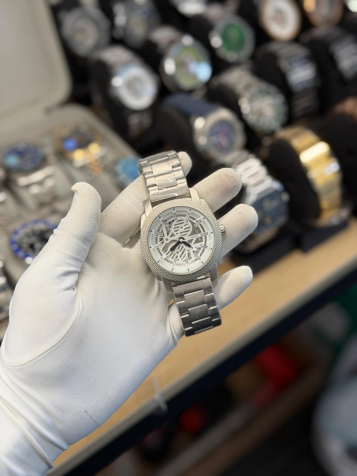 Luxury Silver Skeleton Automatic Watch – Textured Bezel Edition