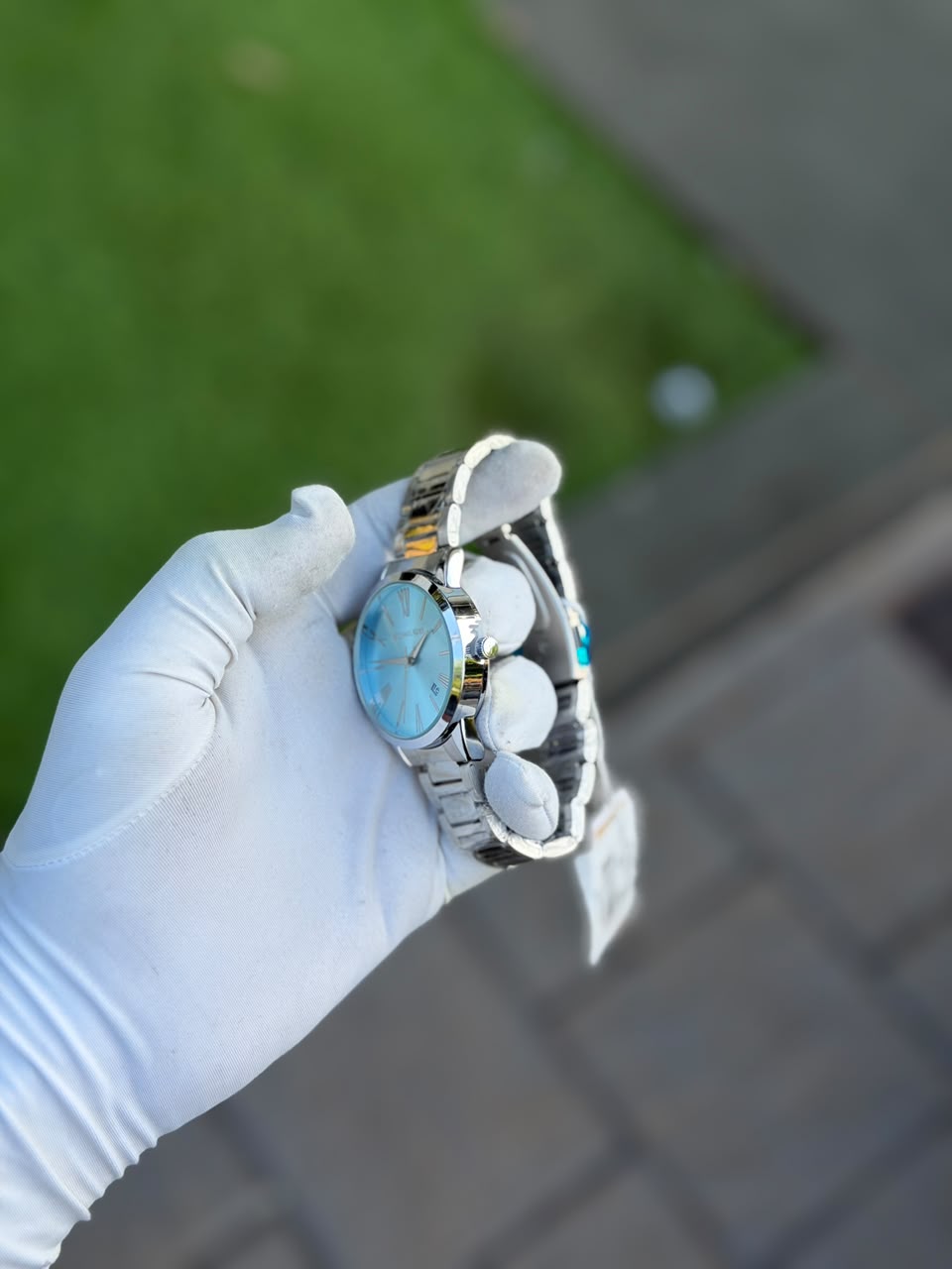 Silver/Tiffany Blue