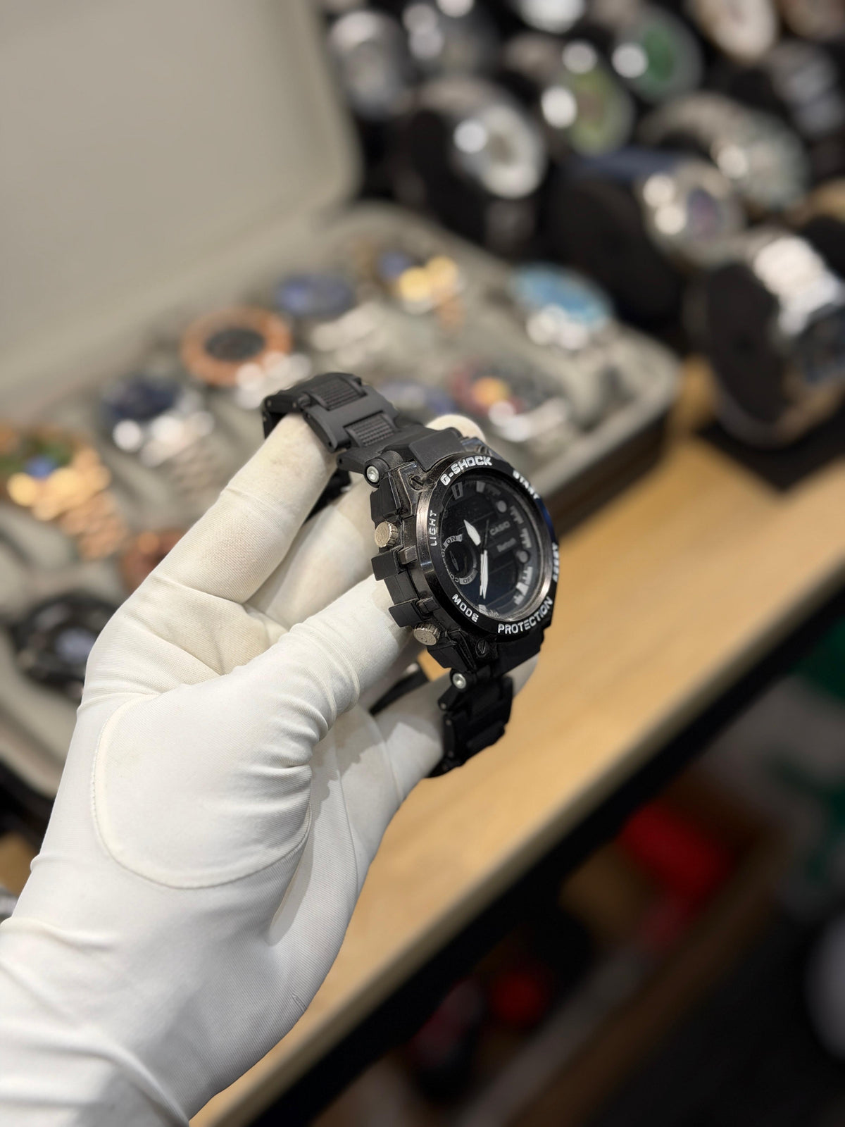 Men's Black & Green Skeleton Dial Analog Watch