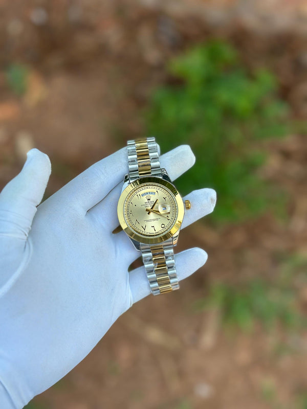 Men’s Classic Analog Quartz Wrist Watch with Clean Design