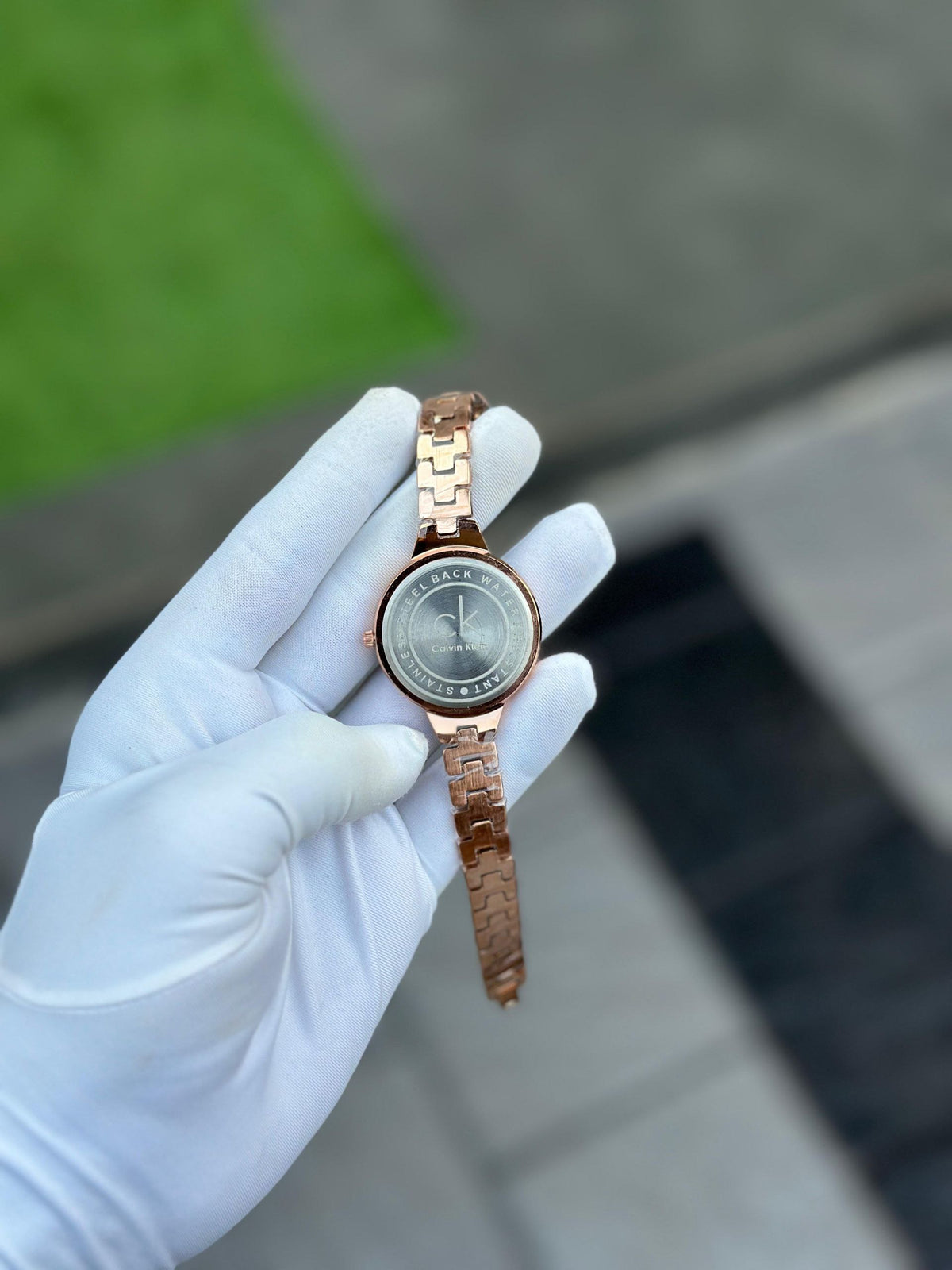 Analog Quartz Watch for Women – Stylish Wrist Watch