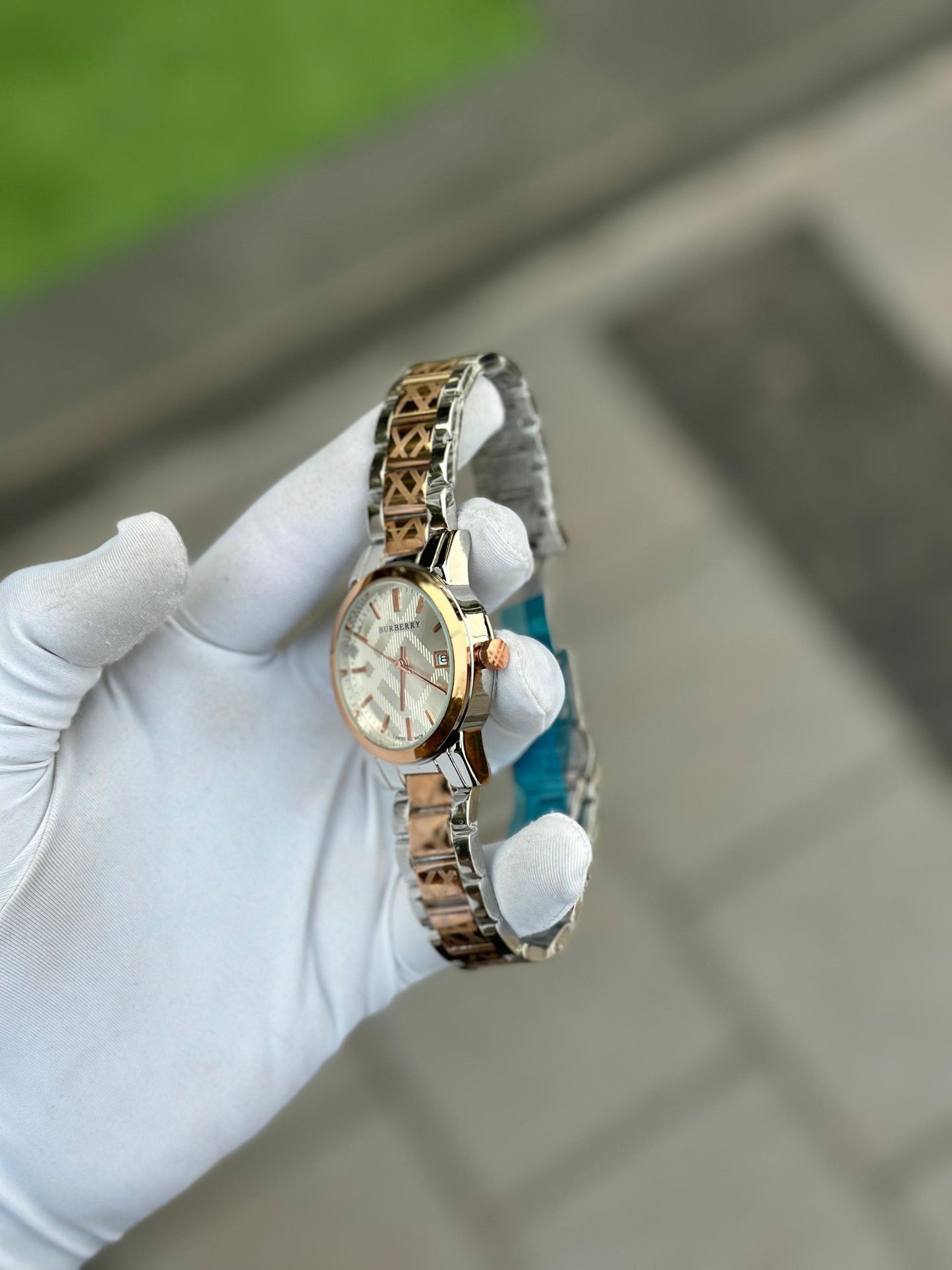 Analog Quartz Movement Watch for Women