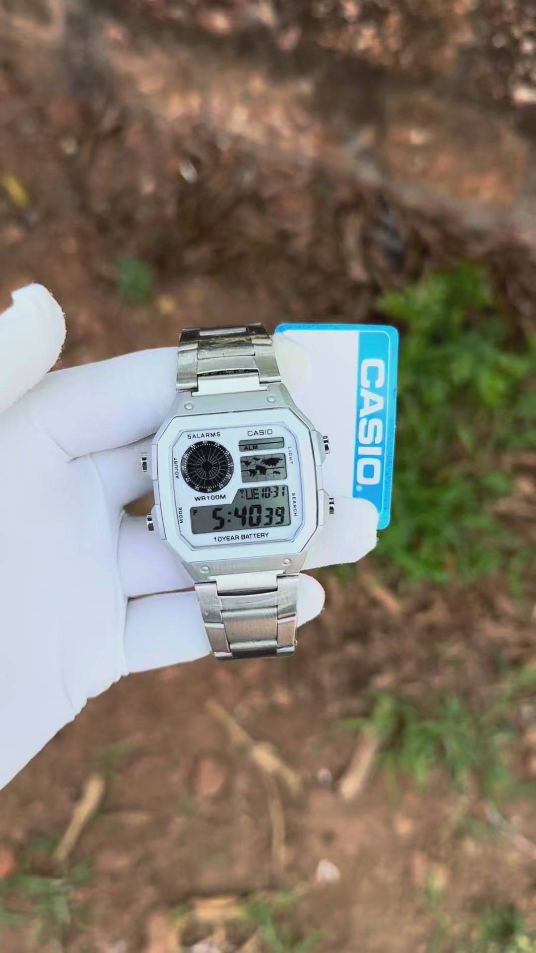 #white dial