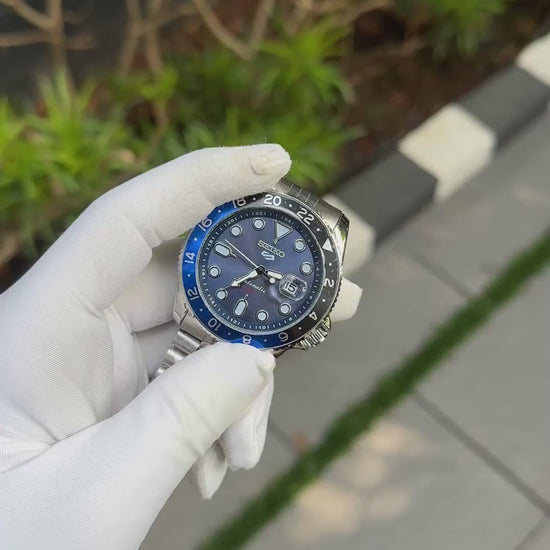 #blue